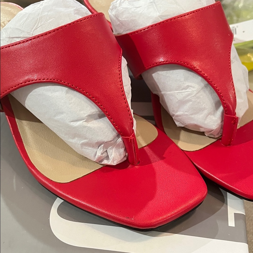GAP Tomato Red Block Heel Sandals/NIB/6 - Picture 7 of 12